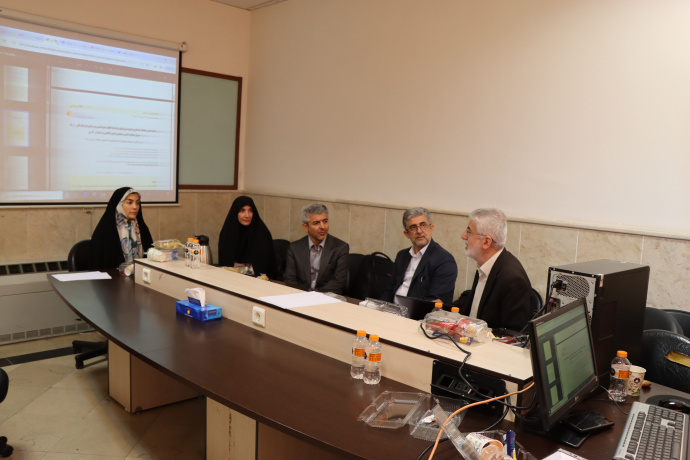 گفتگوی تصویری مدیر تحصیلات تکمیلی دانشگاه در خصوص برگزاری مصاحبه های آزمون نیمه متمرکز دکتری سال ۱۴۰۴