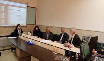 گفتگوی تصویری مدیر تحصیلات تکمیلی دانشگاه در خصوص برگزاری مصاحبه های آزمون نیمه متمرکز دکتری سال ۱۴۰۴